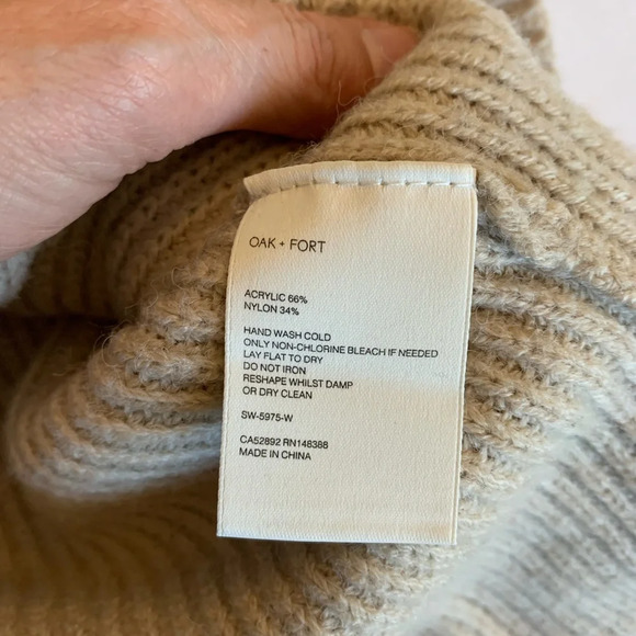 Oak and Fort oversize off the shoulder  sweater in beige size XS - Picture 5 of 7